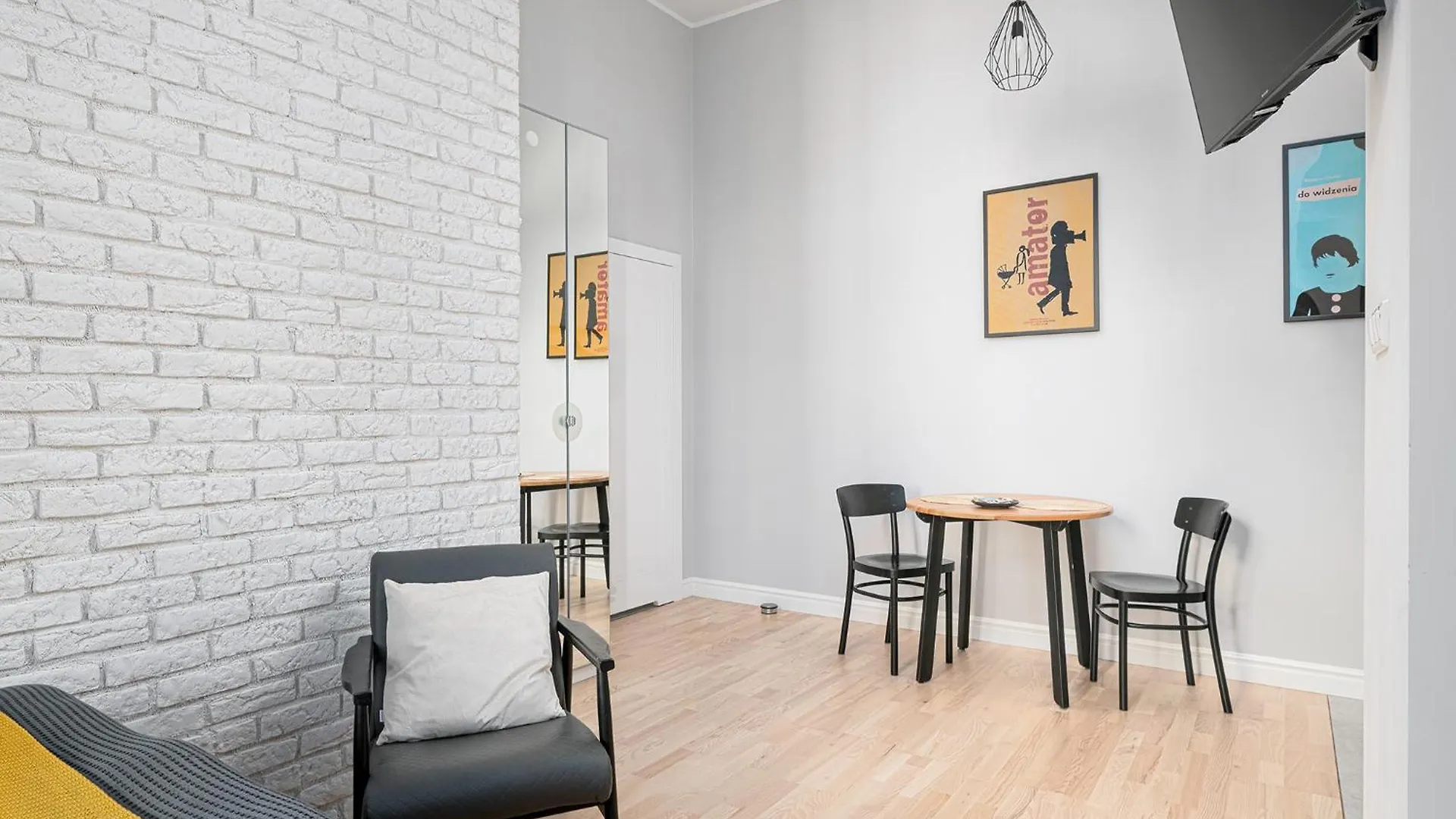 Rentplanet - Studio Kepna Warsaw Poland