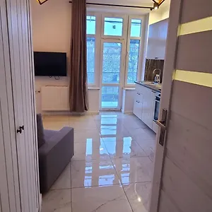  Apartament Versatile Apartment-unique Design